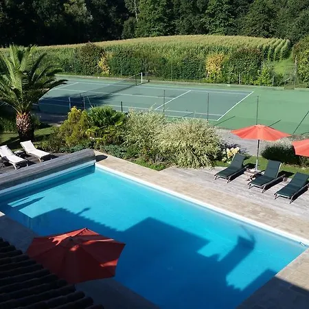 Domaine De Millox 3*