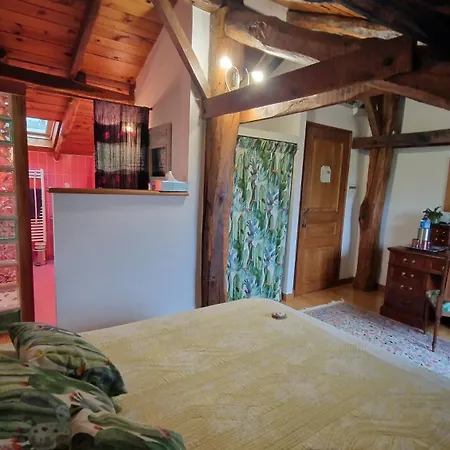 Domaine De Millox Bed & Breakfast