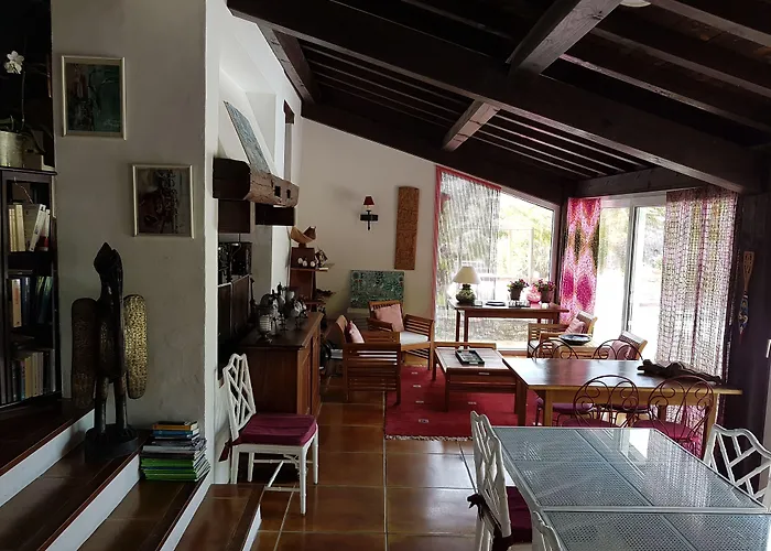 Domaine De Millox Oda ve Kahvaltı 4*