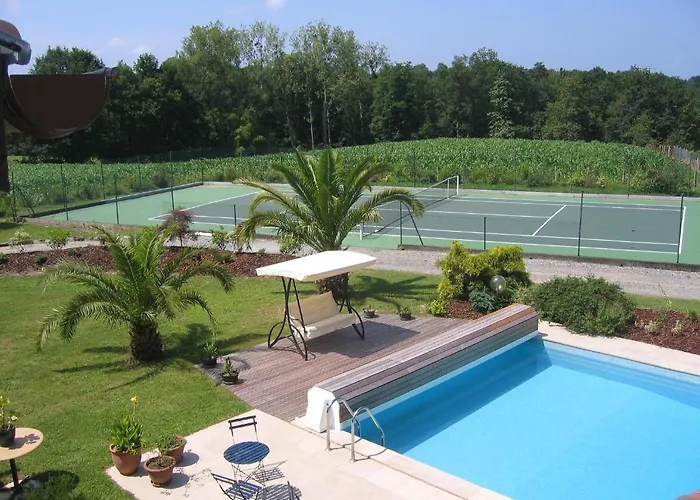 Oda ve Kahvaltı Domaine De Millox